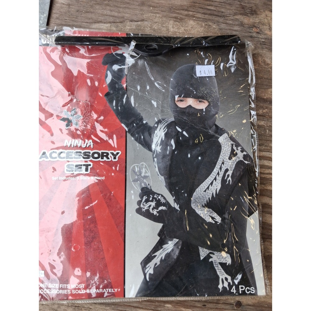 Ninja Accessory Set Kids Costume 4 Piece Black Hood and 3 Toy Stars One Size